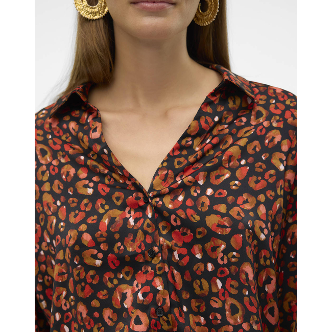 Product VERO MODA VMRUBIA L/S SHIRT WVN BTQ GA base image