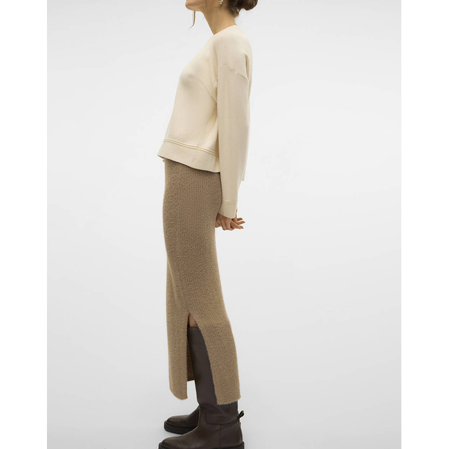 Product VERO MODA VMGOLD PIPING LS O-NECK PULLOVER GA base image