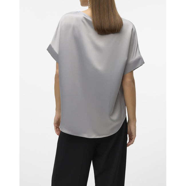 Product VERO MODA VMMERLE 2/4 O-NECK TOP WVN GA NOOS base image