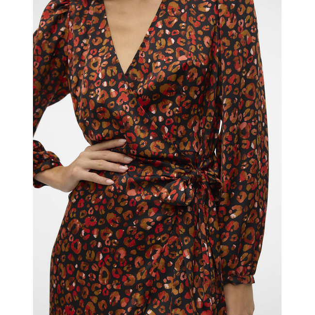 Product VERO MODA VMRUBIA L/S 7/8 WRAP DRESS WVN BTQ GA base image