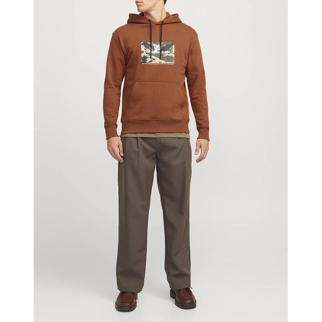 Product JACK&JONES JORVESTERBRO NEWTON BOXFRONT SWEAT BF LN base image