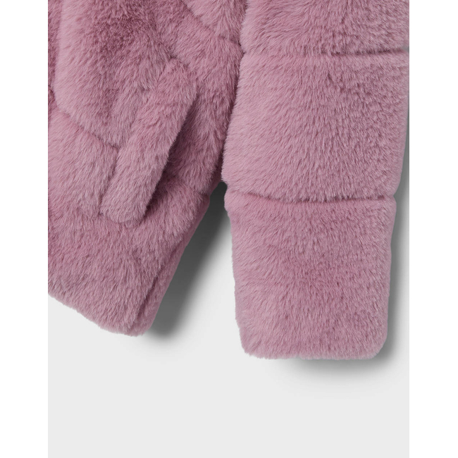 Product NAME IT NMFMILA FAUX FUR JACKET W HOOD PB base image