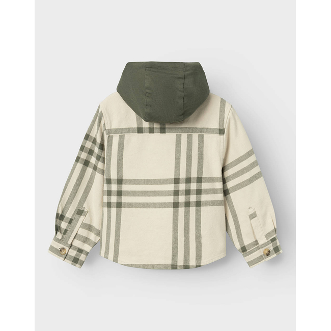 Product NAME IT NMMOSOM OS SHIRT WH BOX base image