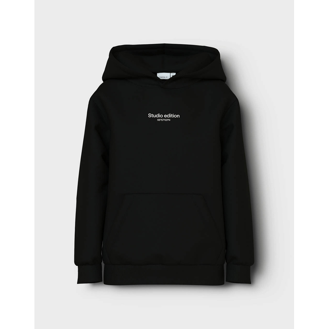 Product NAME IT NKMBRODY LS NREG SWEAT WH BRU NOOS base image
