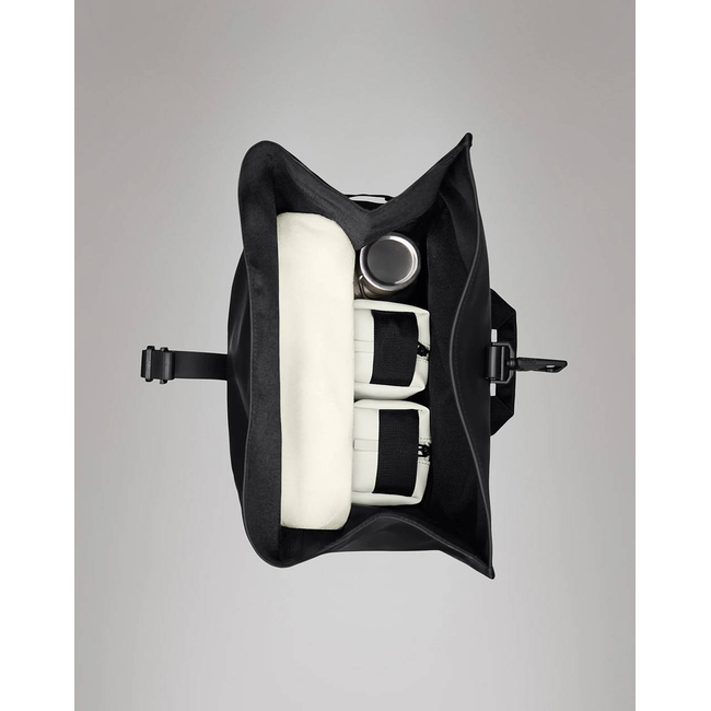 Product RAINS Rolltop Rucksack Large W3 (Dimensions: 32 x 52 x 14cm) base image