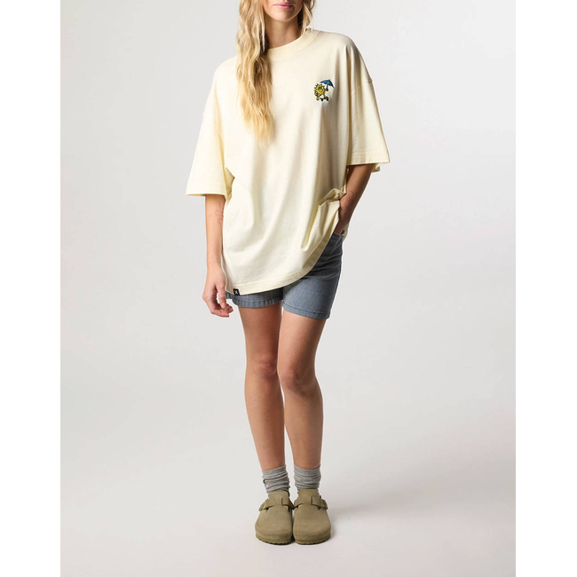 Product BLUE BANANA CREAM QUILT TEE / ΚΟΝΤΟΜΑΝΙΚΟ base image
