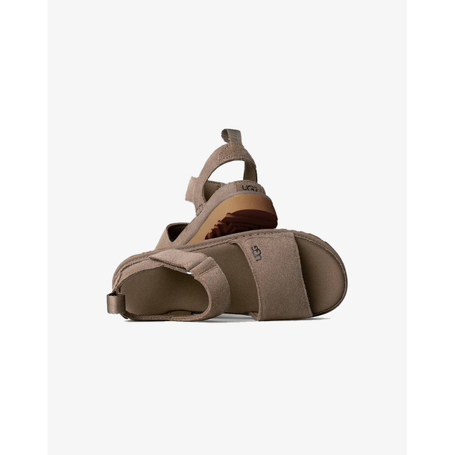 Product UGG Goldenstar base image