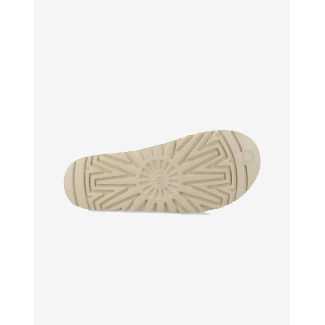 Product UGG Goldenstar base image