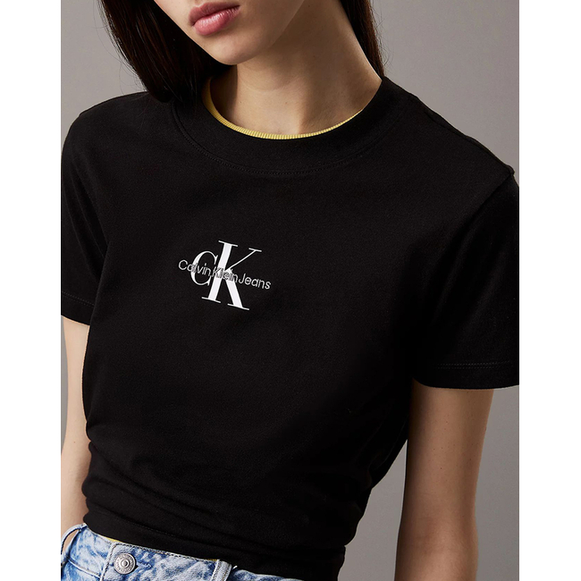 Product CALVIN KLEIN JEANS  MONOLOGO BABY TEE base image