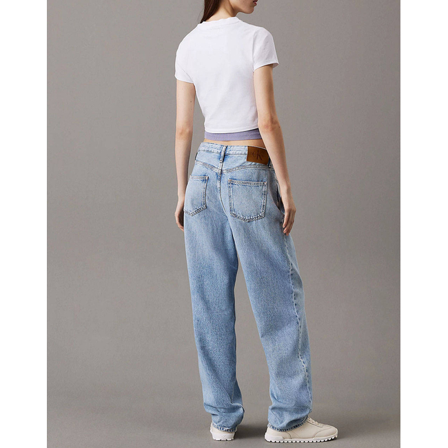 Product CALVIN KLEIN JEANS CLEAN CROPPED SHORT SLEEVE TEE base image