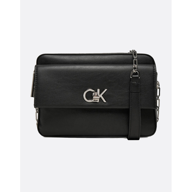 Product CALVIN KLEIN JEANS CK CAMERA BAG W/POCKET (Dimensions: 21 x 15 x 6cm.) base image