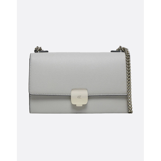 Product CALVIN KLEIN JEANS FORGED LOCK SMALL FLAP (Dimensions: 21 x 12 x 5cm.) base image