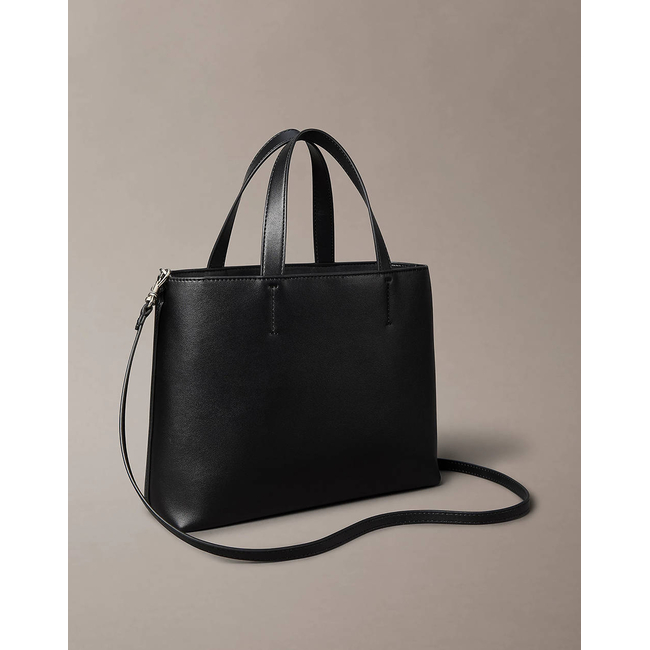 Product CALVIN KLEIN SCULPTED MINI EW TOTE (Διαστάσεις: 22 x 27 x 7εκ.) base image