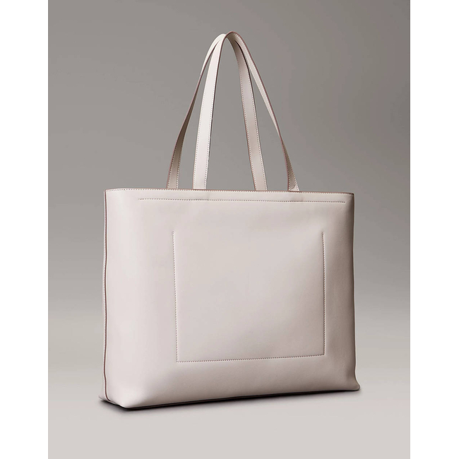 Product CALVIN KLEIN SCULPTED SLIM TOTE34 base image
