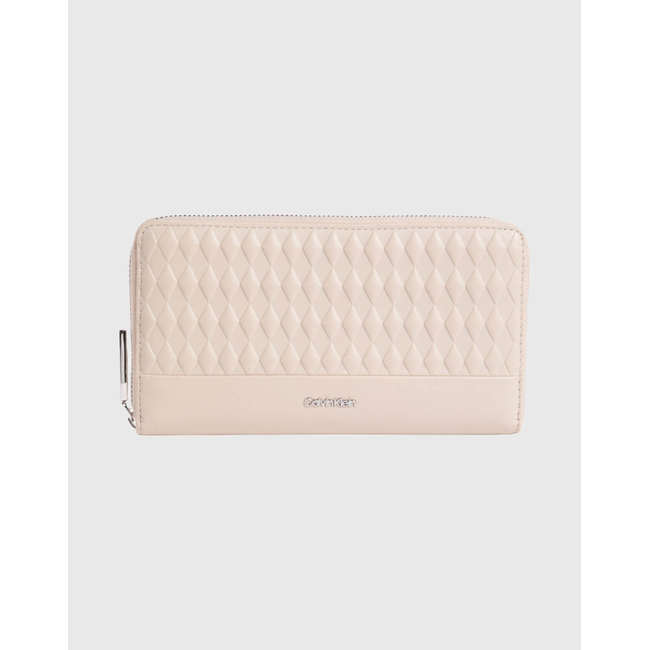Product CALVIN KLEIN MINI QUILT LARGE ZIP AROUND (Διαστάσεις:19 x 9 x 2εκ.) base image