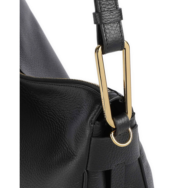Product COCCINELLE ΤΣΑΝΤΑ (Διαστάσεις: 36 x 24 x 10 εκ.) base image