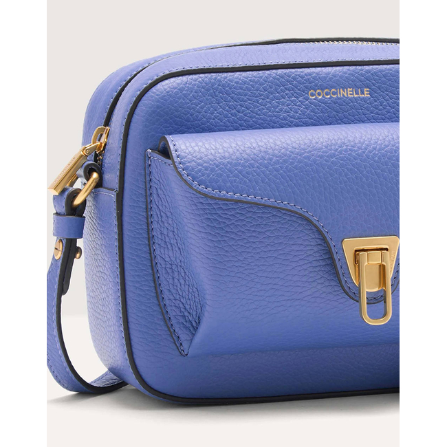 Product COCCINELLE ΤΣΑΝΤΑ  (Διαστάσεις: 21 x 15 x 7 εκ.) base image