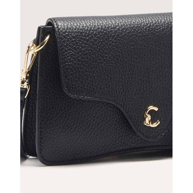 Product COCCINELLE ΤΣΑΝΤΑΚΙ ΚΙΝΗΤΟΥ  (Διαστάσεις: 22 x 12 x 5 εκ.) base image