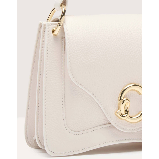 Product COCCINELLE ΤΣΑΝΤΑ  (Διαστάσεις: 23 x 15 x 9 εκ.) base image