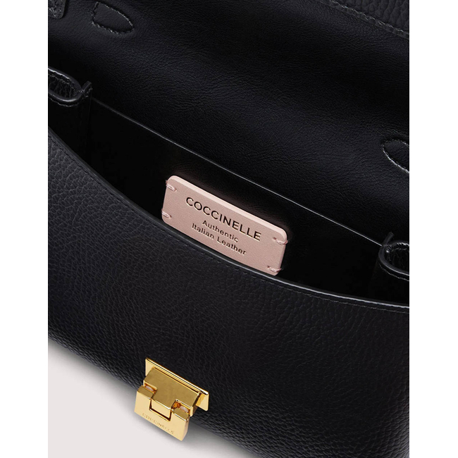 Product COCCINELLE ΤΣΑΝΤΑ  (Διαστάσεις: 21 x 16 x 2 εκ.) base image