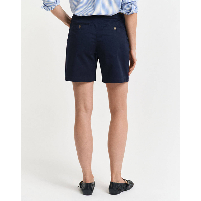 Product GANT SHORTS base image