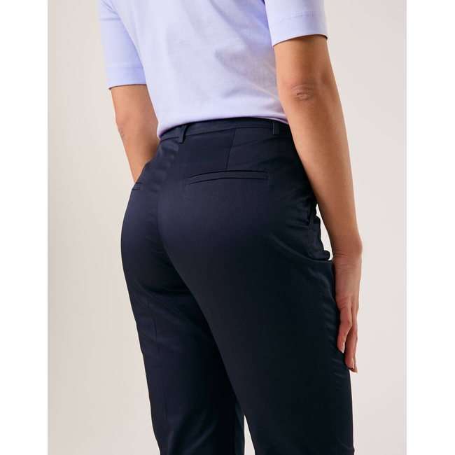 Product GERRY WEBER PANT CROPPED base image