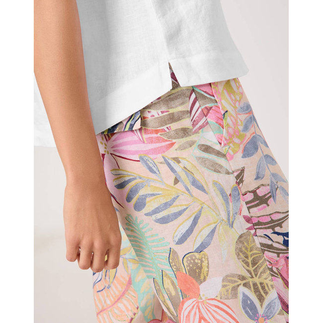 Product GERRY WEBER BLOUSE WITHOUT SLEEV base image