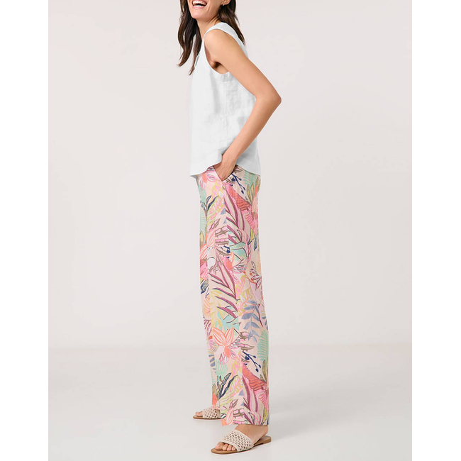 Product GERRY WEBER BLOUSE WITHOUT SLEEV base image