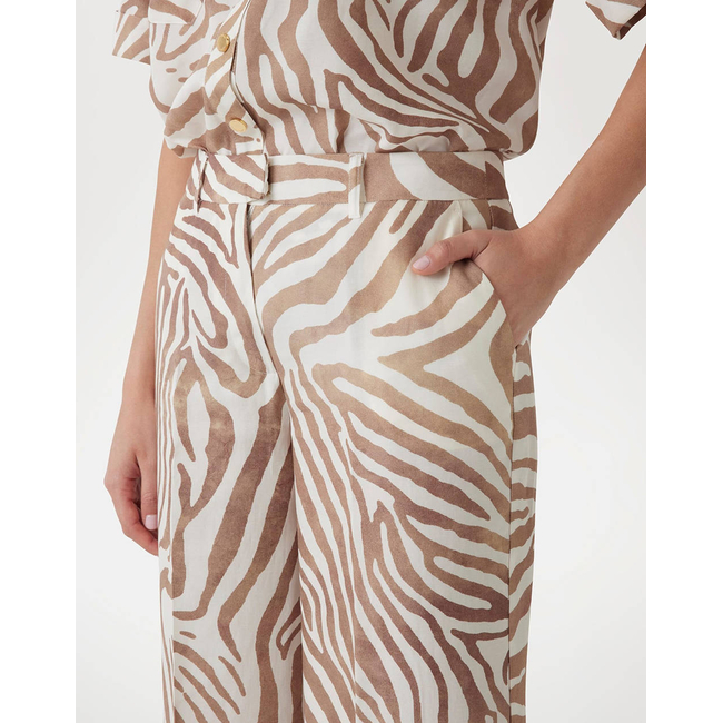Product GUESS MARCIANO GISELLE STRAIGHT PAN - ECO TENCEL LINEN PRINTED ΠΑΝΤΕΛΟΝΙ ΓΥΝΑΙΚΕΙΟ base image