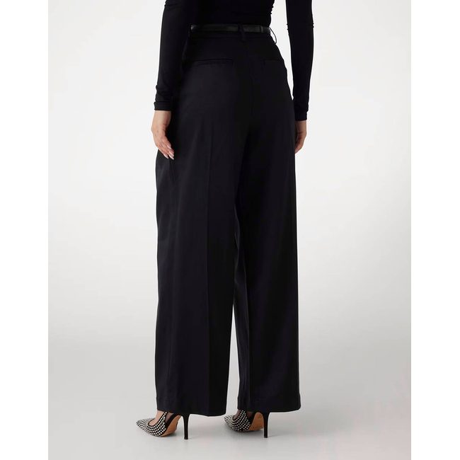 Product GUESS SANCHA WIDE LEG PANT ΠΑΝΤΕΛΟΝΙ ΓΥΝΑΙΚΕΙΟ base image