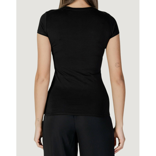 Product GUESS SS TRIANGLE OMBRE R3 TEE ΜΠΛΟΥΖΑ ΓΥΝΑΙΚΕΙΟ base image