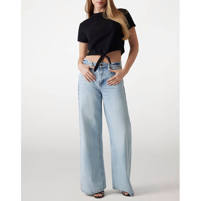 Product GUESS CN SS EYELET TONE ON TONE TEE ΜΠΛΟΥΖΑ ΓΥΝΑΙΚΕΙΟ base image