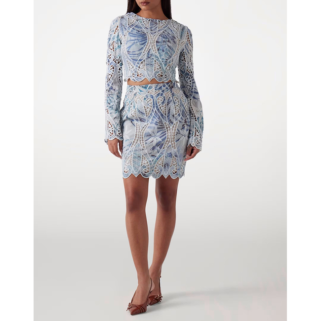 Product GUESS LS ANASTASIA LACE TOP ΜΠΛΟΥΖΑ ΓΥΝΑΙΚΕΙΟ base image