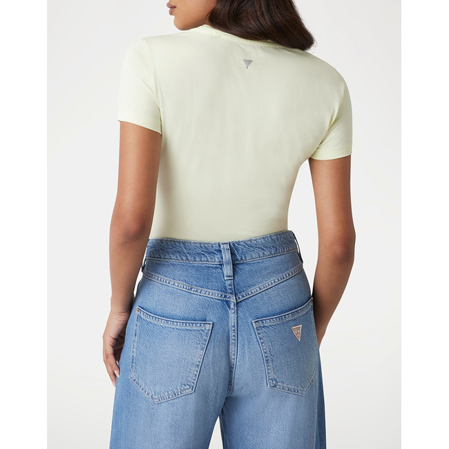 Product GUESS CN SS LEAF TRIANGLE TEE ΜΠΛΟΥΖΑ ΓΥΝΑΙΚΕΙΟ base image