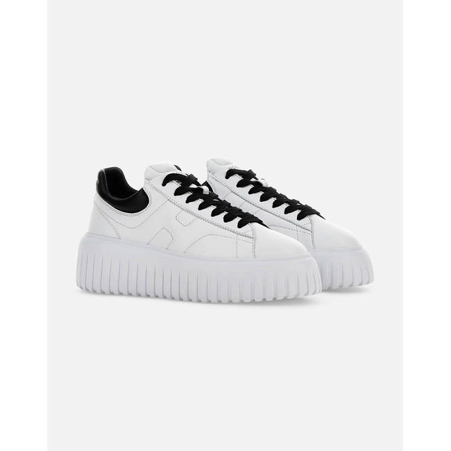 Product HOGAN SNEAKERS base image