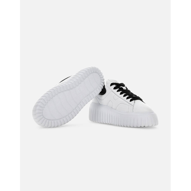 Product HOGAN SNEAKERS base image