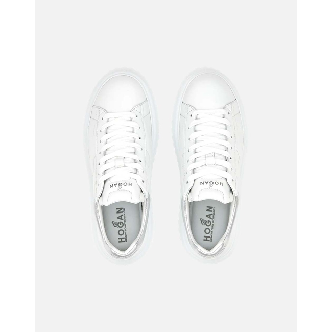 Product HOGAN SNEAKERS base image