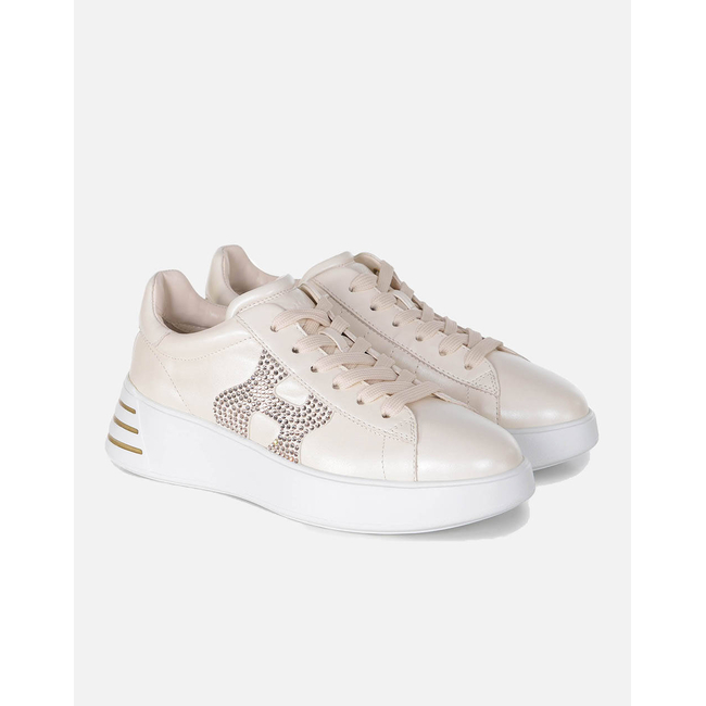 Product HOGAN SNEAKERS base image