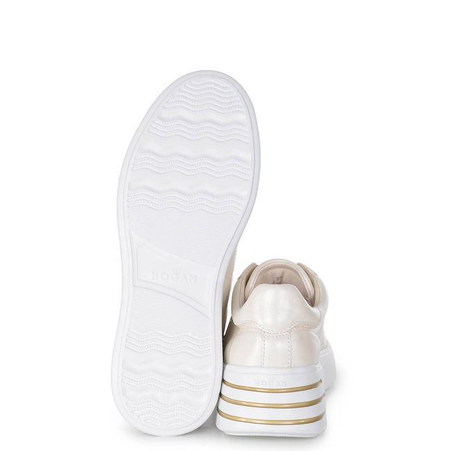 Product HOGAN SNEAKERS base image