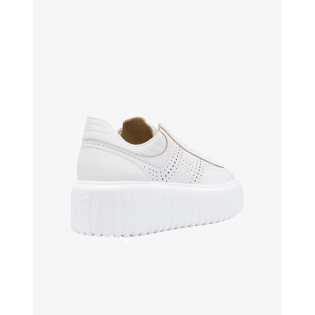 Product HOGAN SNEAKERS base image