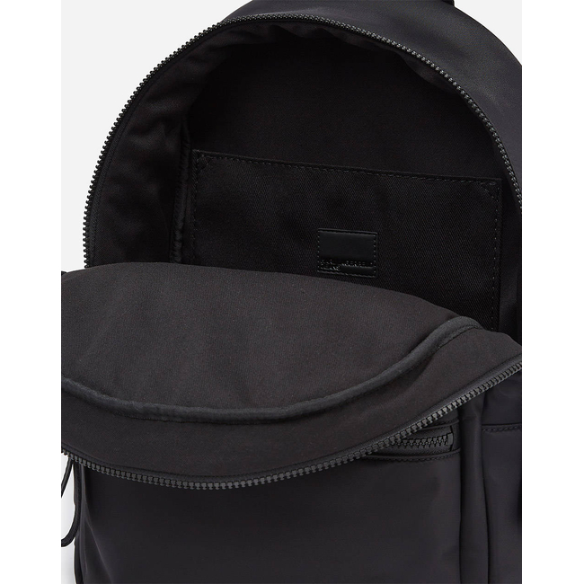 Product KARL LAGERFELD KLJ ESSENTIAL NYLON BP (Dimensions: 28 x 42 13cm.) base image