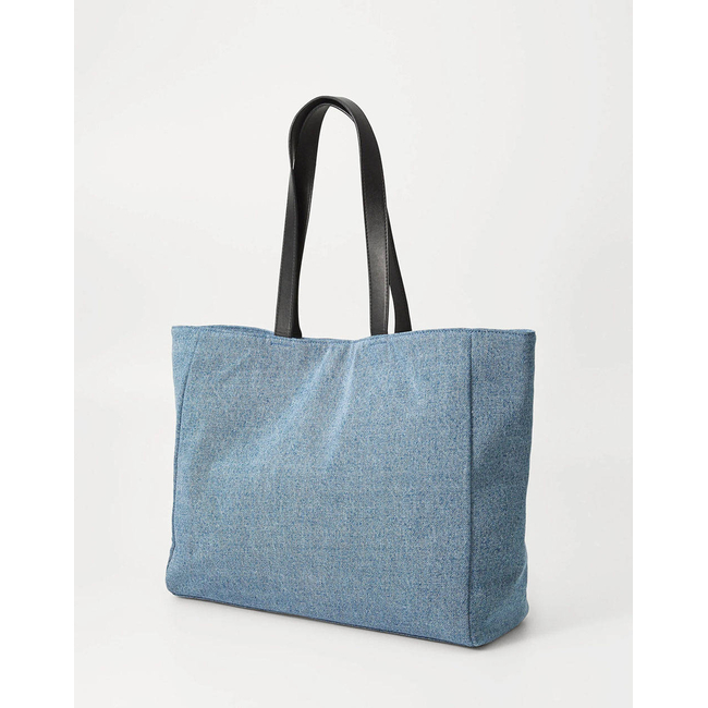 Product KARL LAGERFELD KLJ EW POCKET SHOPPER DENIM (Dimensions: 33 x 53 x 15cm.) base image