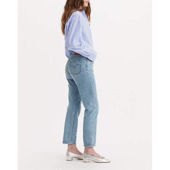 Product LEVIS 501® CROP LIGHTWEIGHT base image