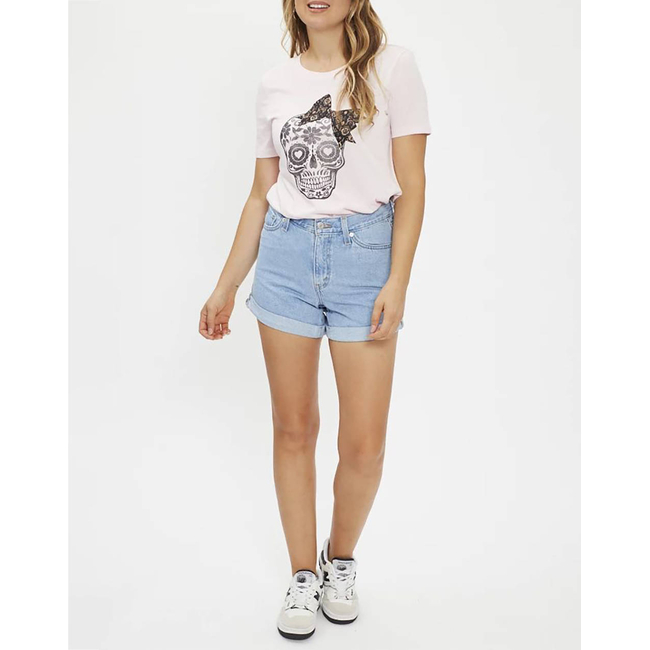 Product LEVIS ROLLED 80S MOM SHORTS base image