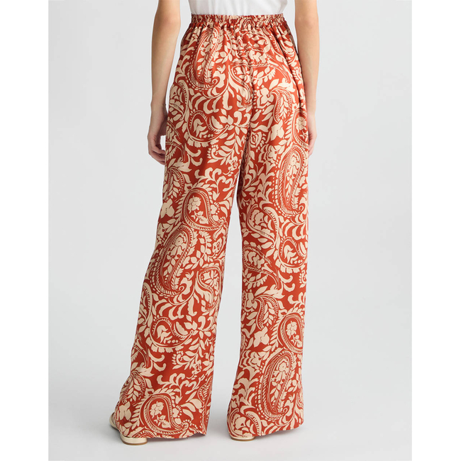 Product LIU JO WHITE_WA5C48__PANT.TS NAV LUNGO ΠΑΝΤΕΛΟΝΙ ΓΥΝΑΙΚΕΙΟ base image
