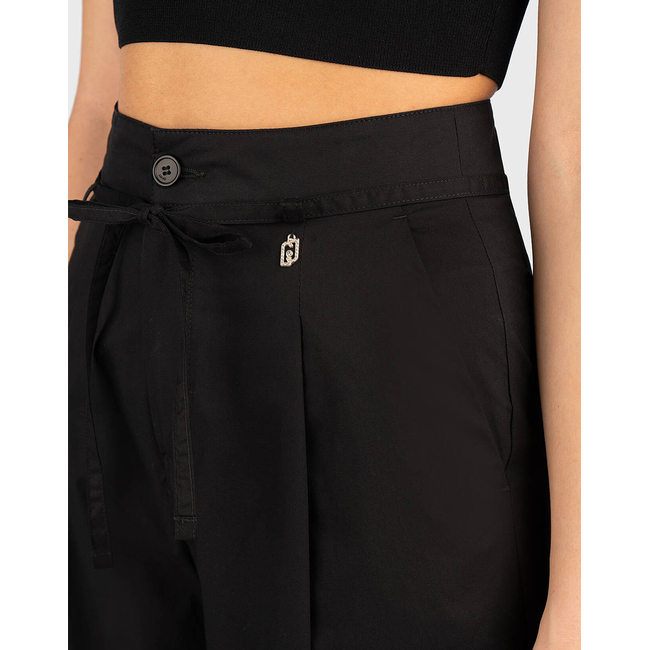 Product LIU JO WHITE_WA5C81__ECS PANT.CROPPED RISVOLTO ΠΑΝΤΕΛΟΝΙ ΓΥΝΑΙΚΕΙΟ base image