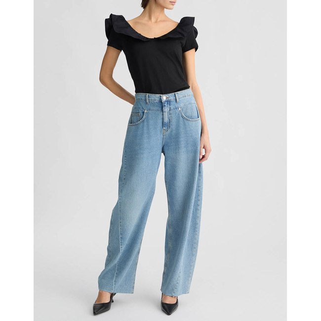 Product LIU JO WHITE_WA5J45__3.0 T-SHIRT MODA M/C ΜΠΛΟΥΖΑ ΓΥΝΑΙΚΕΙΟ base image