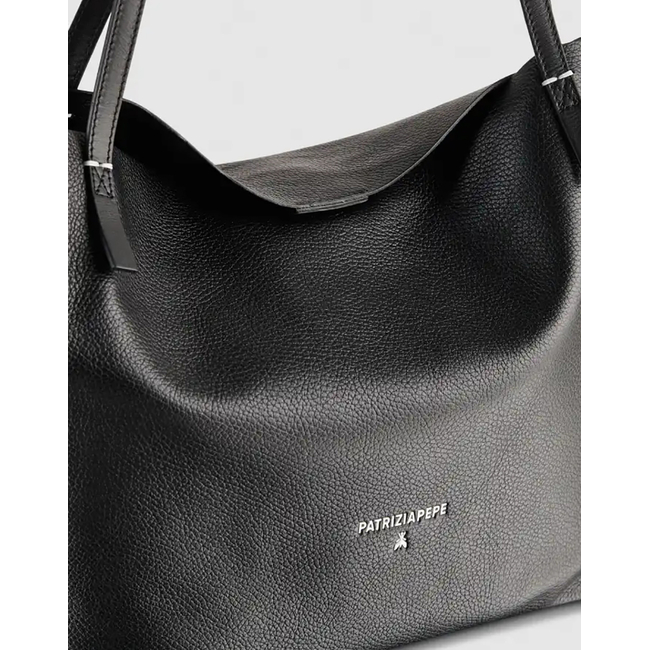 Product PATRIZIA PEPE  BORSA/BAG ΤΣΑΝΤΑ ΓΥΝΑΙΚΕΙΟ (Διαστάσεις: 50 x 30 x 15εκ.) base image