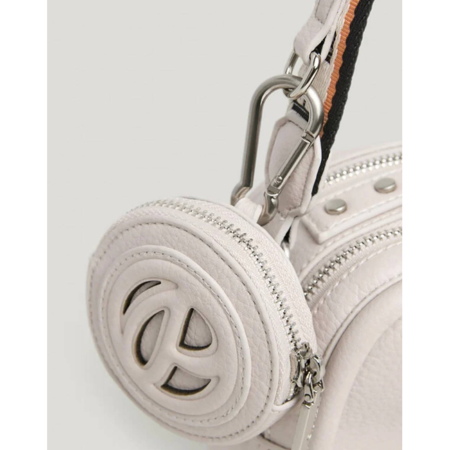 Product PEPE JEANS BASSY MAIN WOMEN'S BAG (Dimensions: 22 x 8 x 17cm.) base image