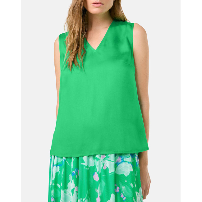 Product TAIFUN BLOUSE WITHOUT SLEEV base image